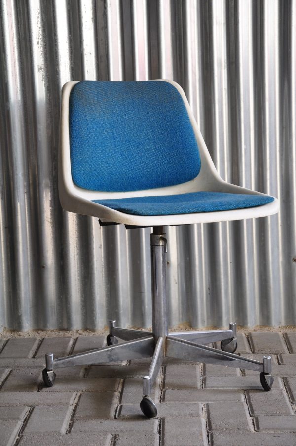 Chair 10