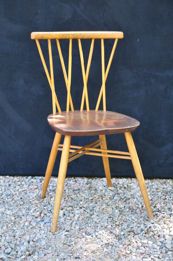 Chair 16