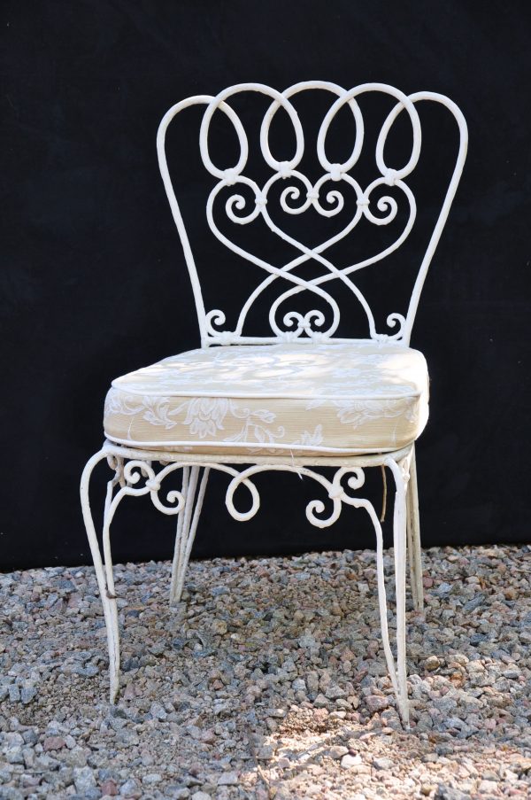 Chair 20