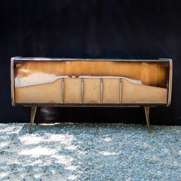 Server Hall Table radiogram