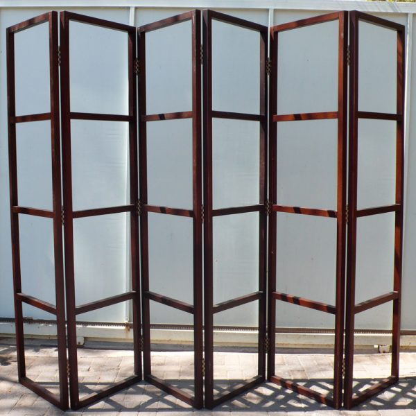 Shelving 44
