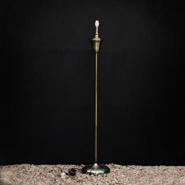 Standing Light 8