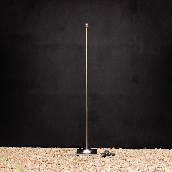 Standing Light 16