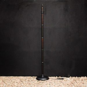 Standing Light 17