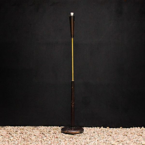 Standing Light 18