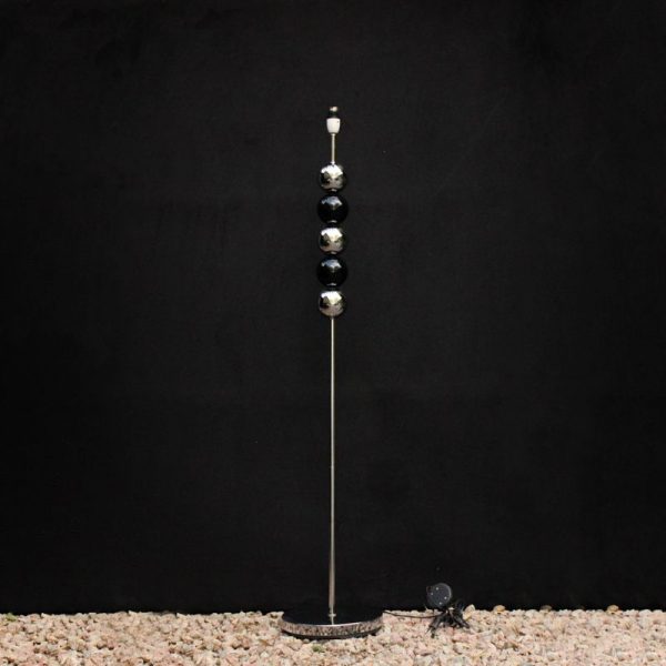 Standing Light 20