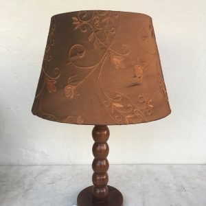 low lamp brown