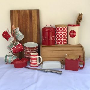 kitchen smalls red