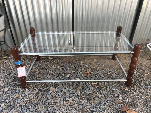 glass top coffee table wooden legs